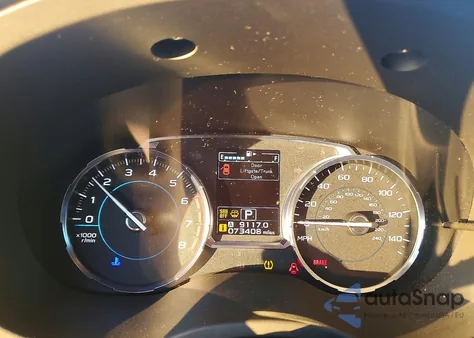 2017 Subaru Forester 2.5I Touring z USA, uszkodzony, nr VIN JF2SJATC6HH506030